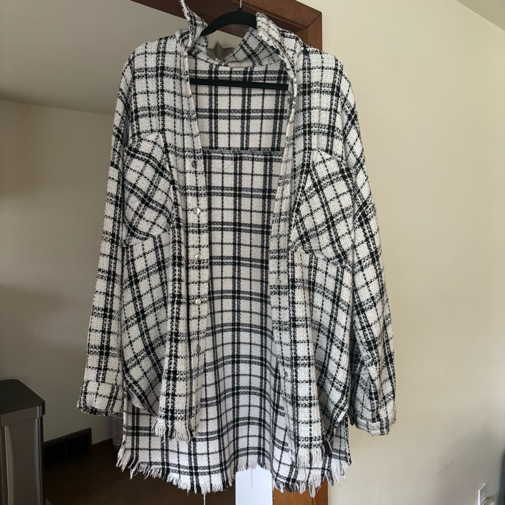 Aaron & Amber Twill Shacket